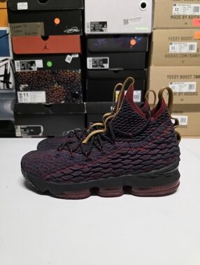 Lebron 15 'New Heights' Sz 12
